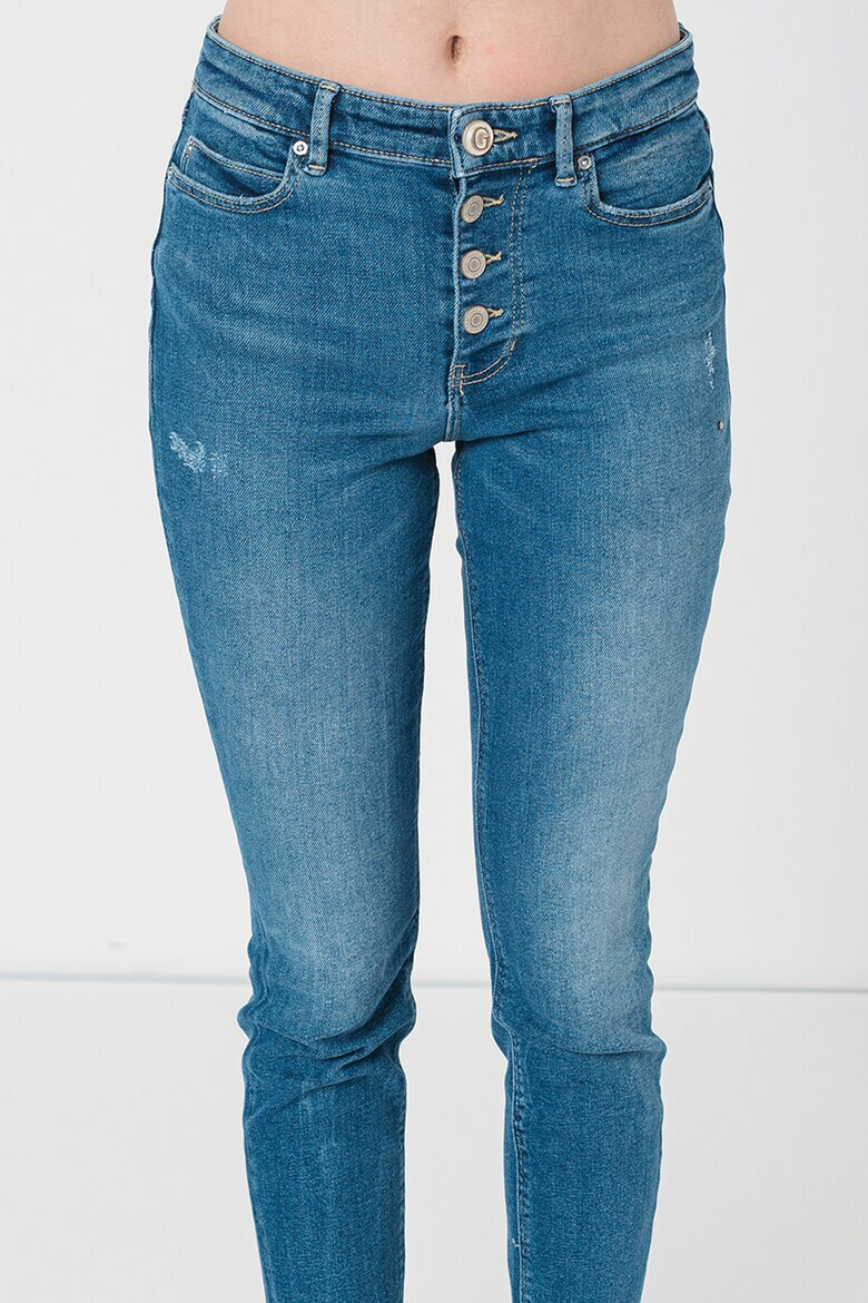 GUESS JEANS Прилепнали дънки 1981 с протрити зони - Pepit.bg