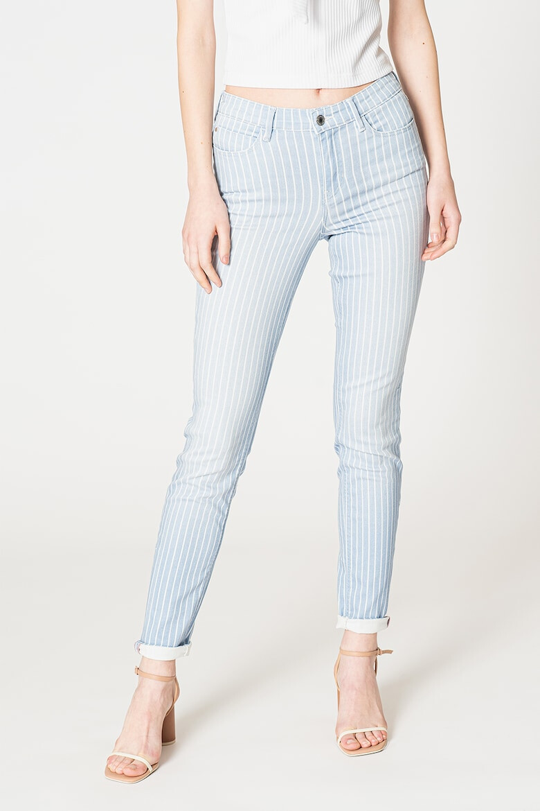 GUESS JEANS Прилепнали дънки с райе - Pepit.bg