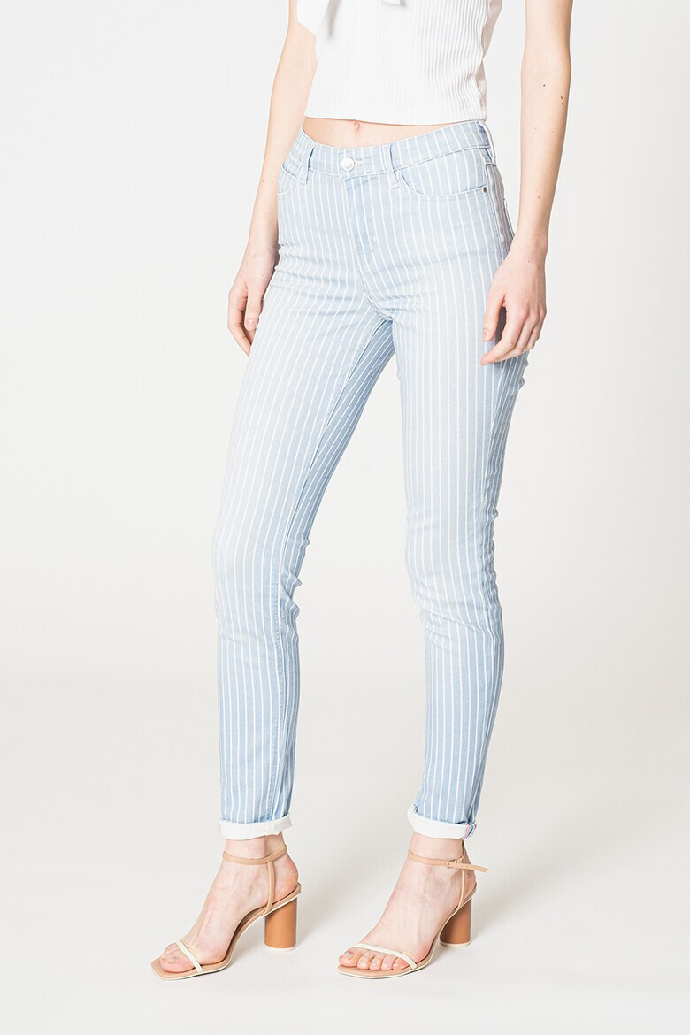 GUESS JEANS Прилепнали дънки с райе - Pepit.bg