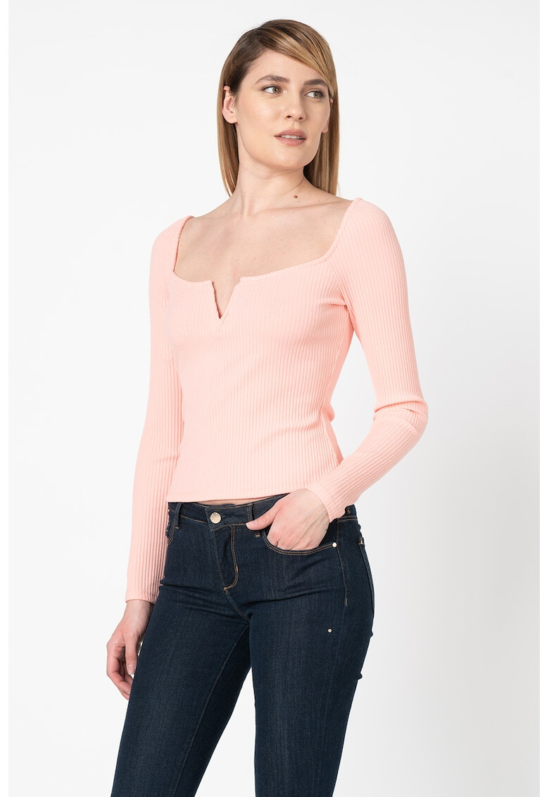 GUESS JEANS Рипсена блуза с шпиц - Pepit.bg
