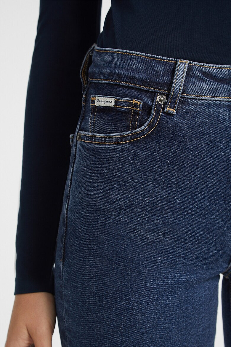 GUESS JEANS Скини дънки с лого - Pepit.bg