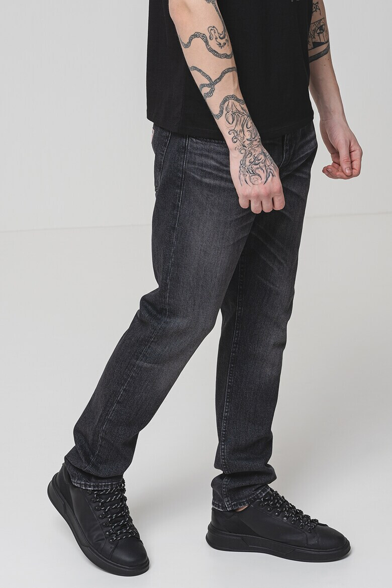 GUESS JEANS Стандартни дънки - Pepit.bg