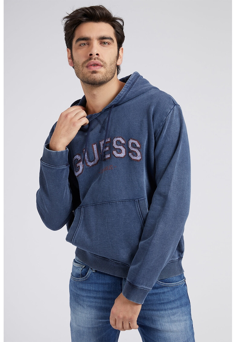 GUESS JEANS Суитшърт с качулка и джоб тип кенгуру - Pepit.bg