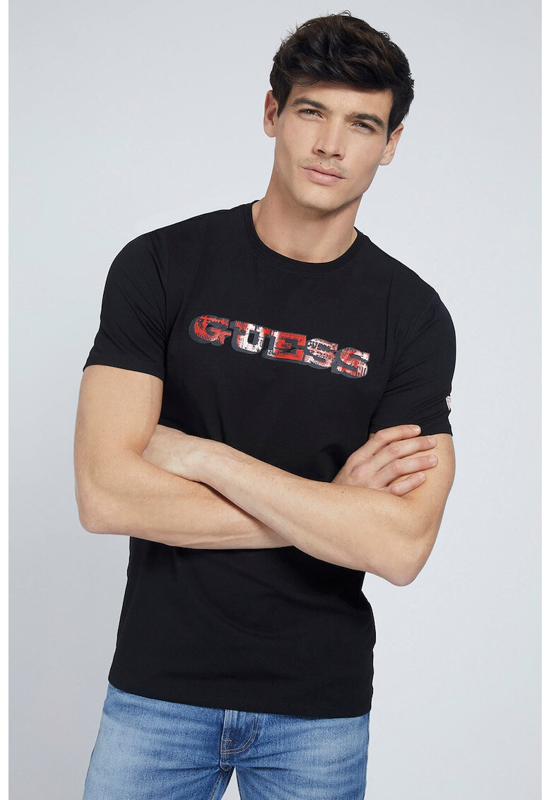 GUESS JEANS Вталена тениска с лого - Pepit.bg