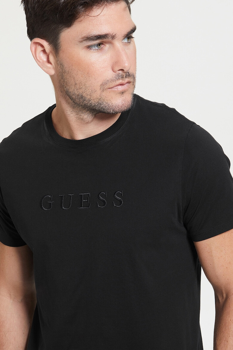 GUESS JEANS Тениска с овално деколте и лого - Pepit.bg