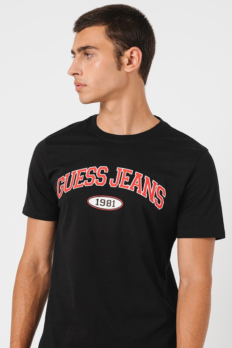 GUESS JEANS Тениска с овално деколте и лого - Pepit.bg