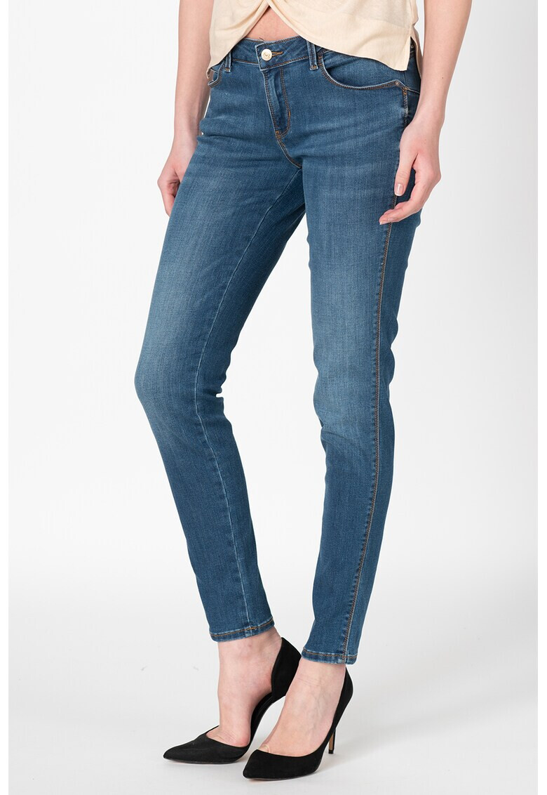GUESS JEANS Вталени дънки - Pepit.bg