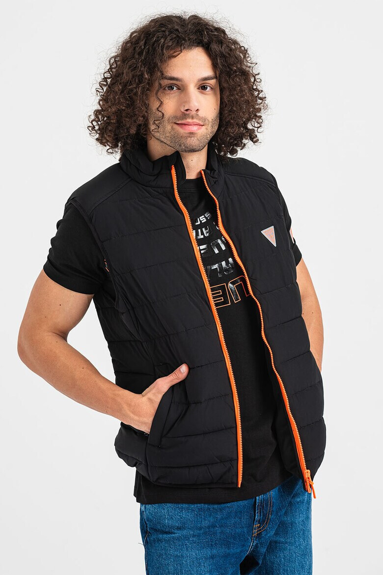 GUESS Капитониран елек - Pepit.bg
