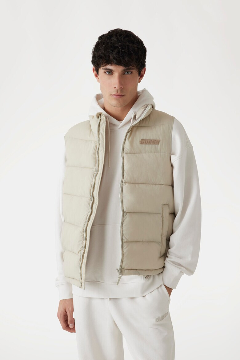 GUESS Капитониран фитнес елек - Pepit.bg