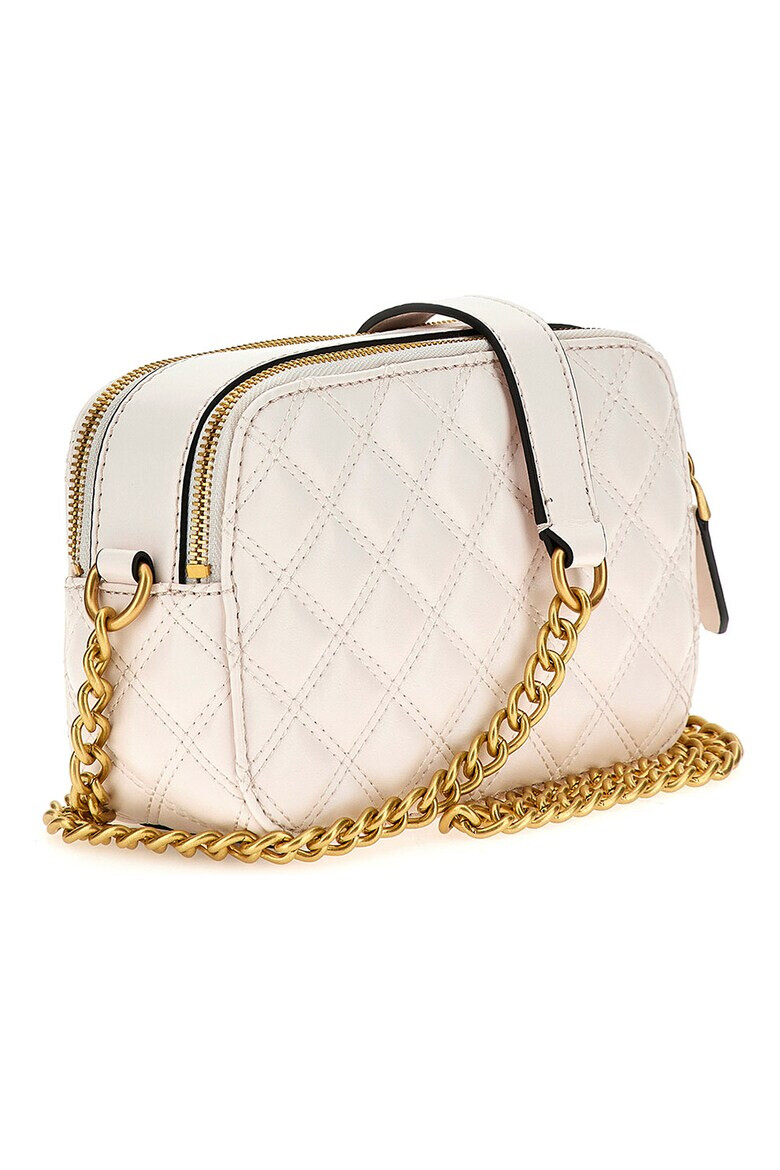 GUESS Капитонирана чанта Giully - Pepit.bg