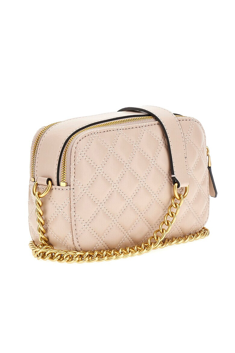 GUESS Капитонирана чанта Giully - Pepit.bg