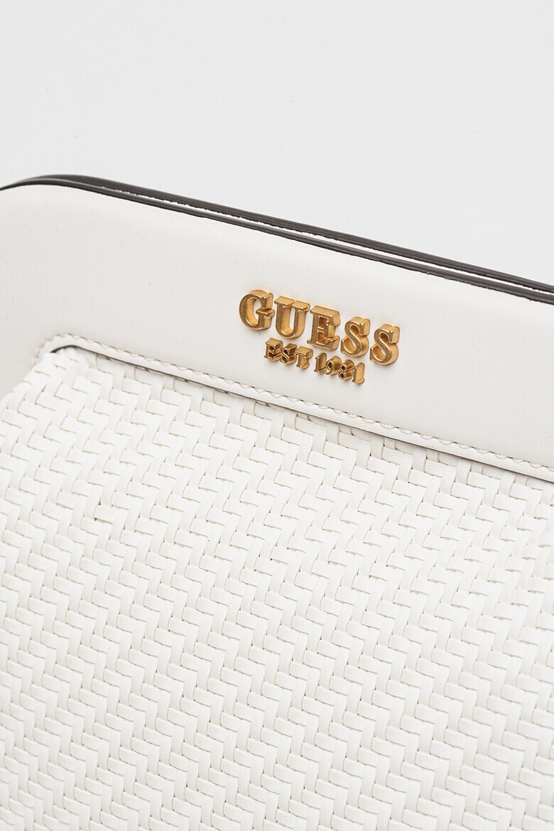 Guess Клъч Abey със сплетен дизайн - Pepit.bg