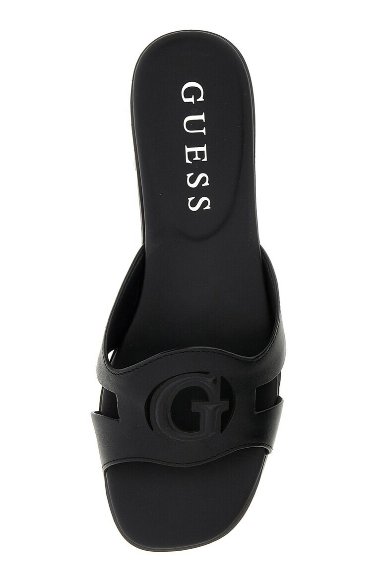 GUESS Кожени чехли - Pepit.bg