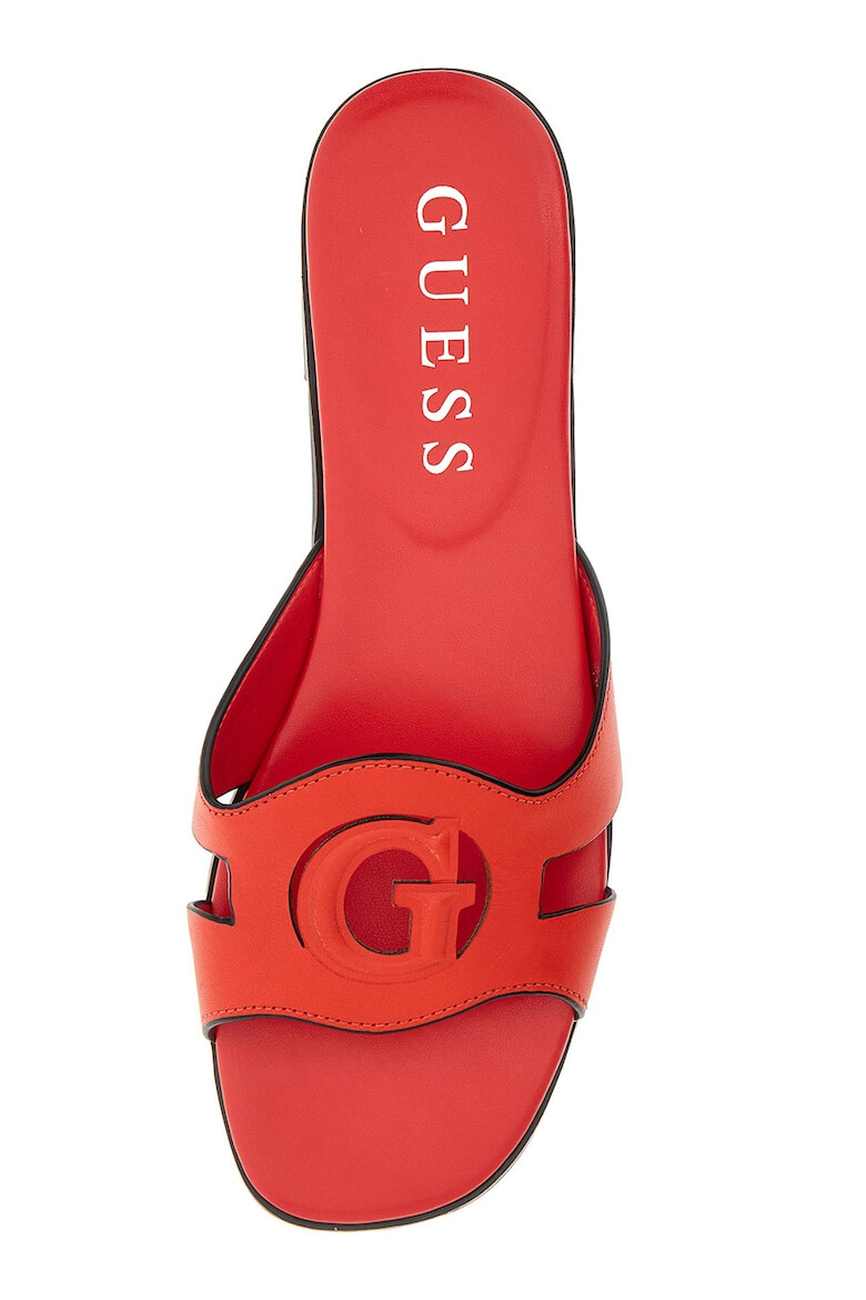 GUESS Кожени чехли - Pepit.bg