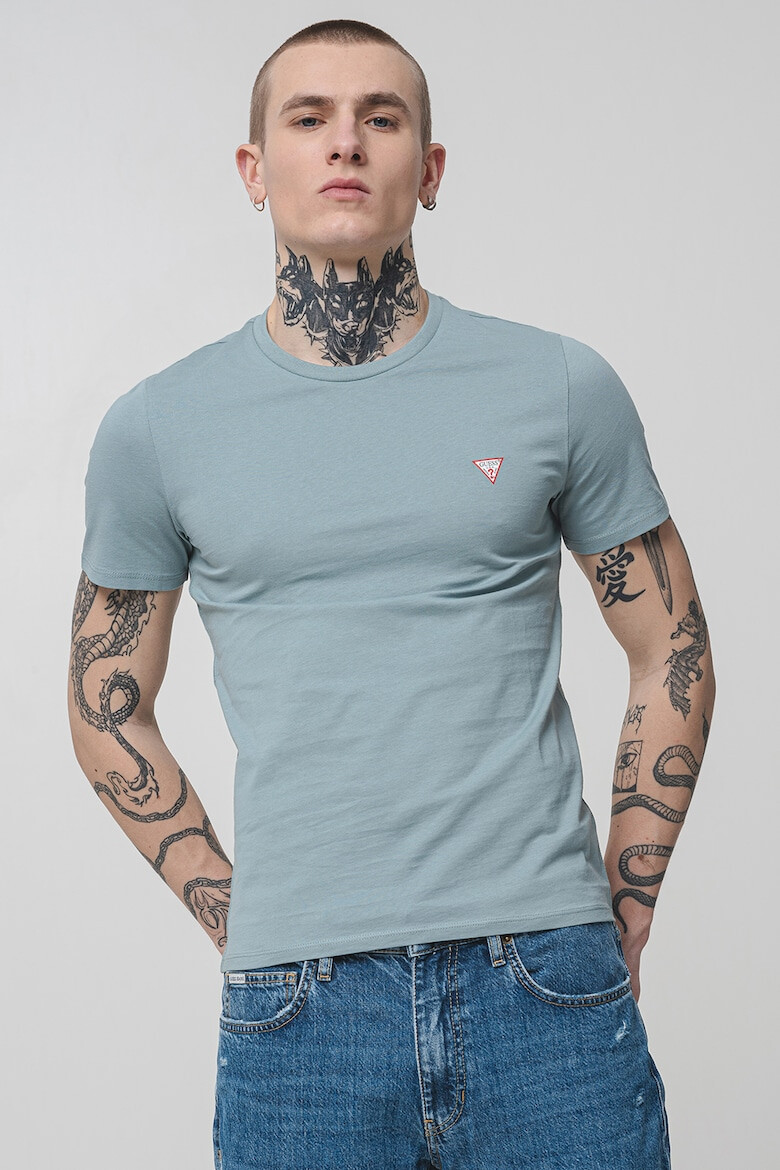 GUESS Памучна слим тениска - Pepit.bg