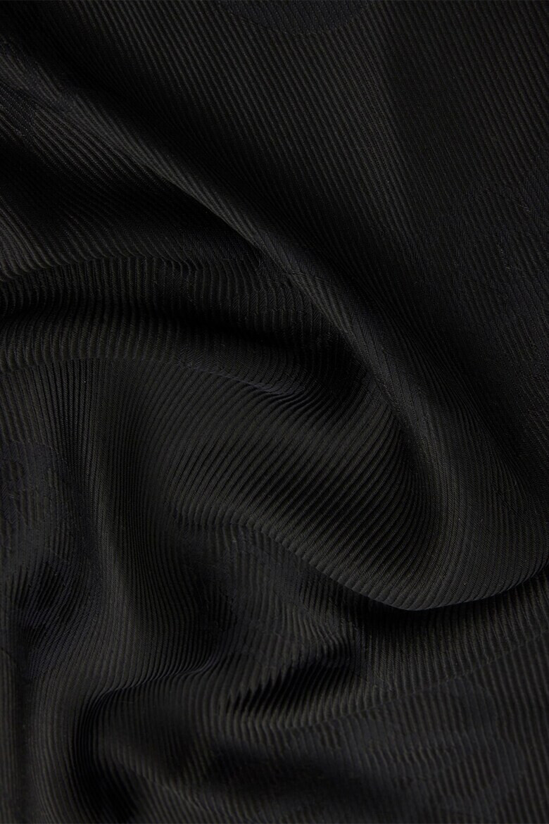 GUESS Рипсен шал с модал - Pepit.bg