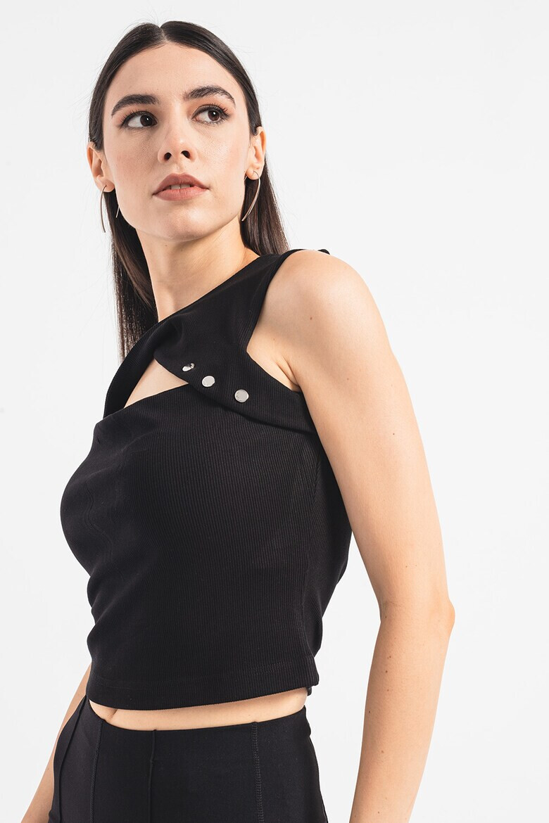 GUESS Рипсен топ с отвори - Pepit.bg
