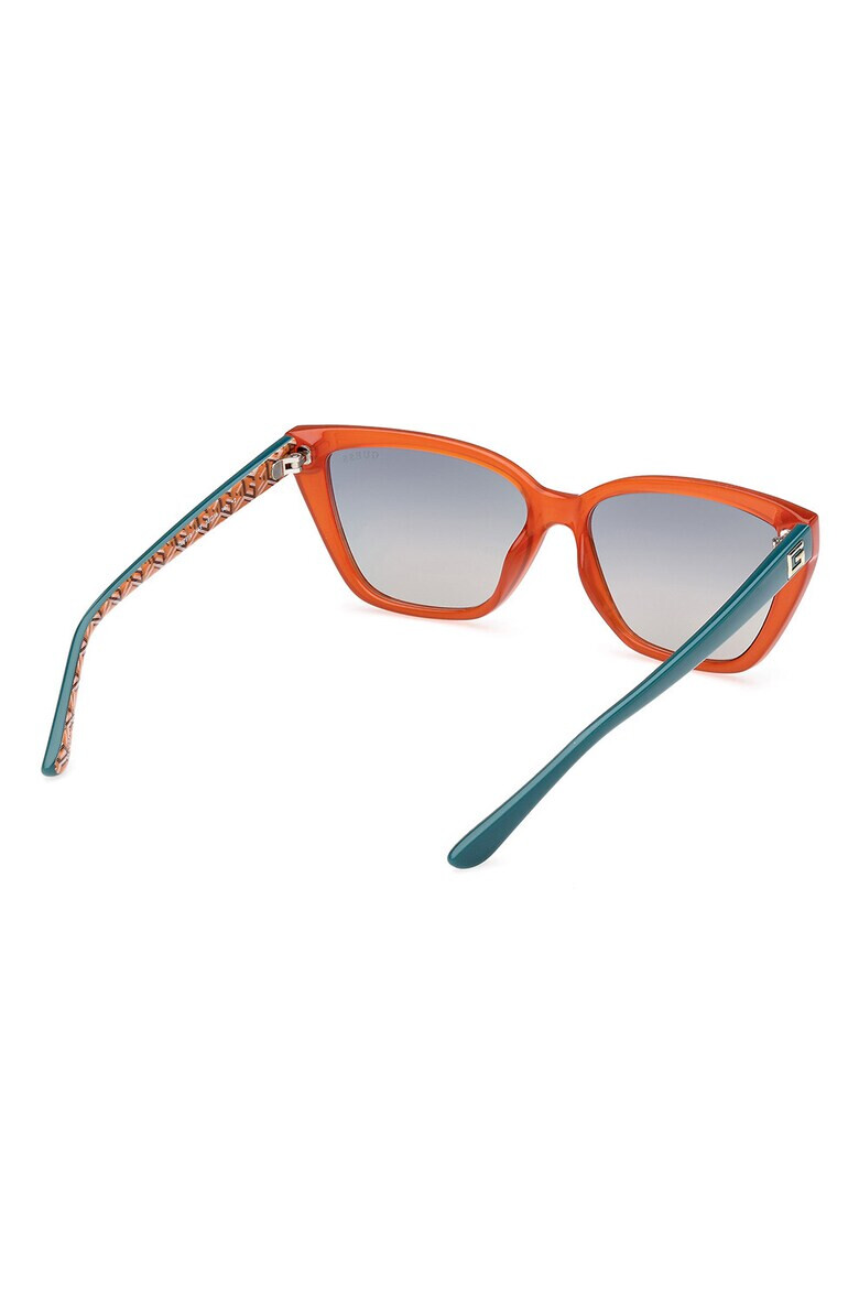 GUESS Слънчеви очила Cat-Eye с градиента - Pepit.bg