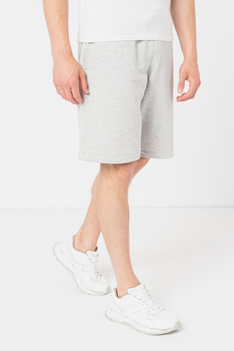 GUESS Спортни бермуди - Pepit.bg