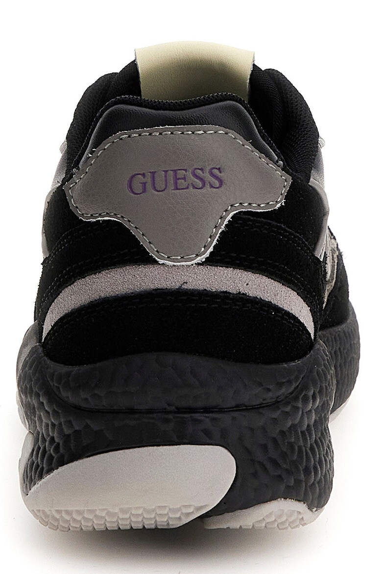 Guess Спортни обувки с велур - Pepit.bg