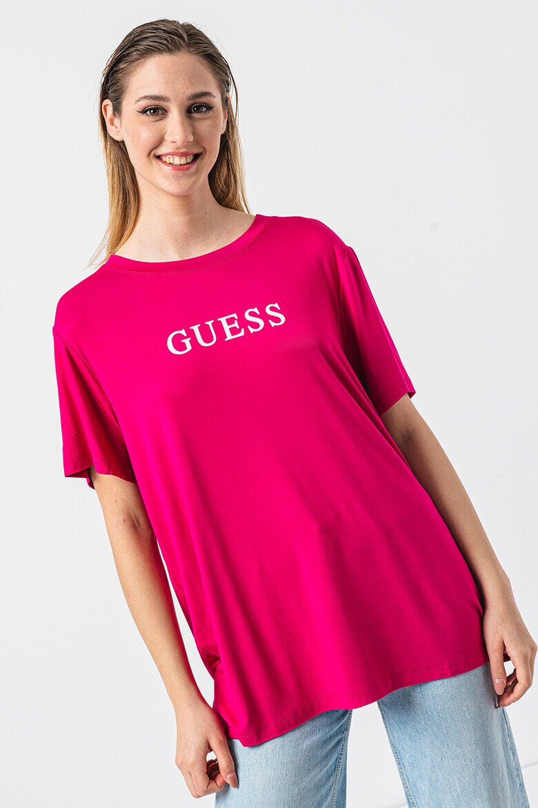 GUESS Свободна фитнес тениска - Pepit.bg