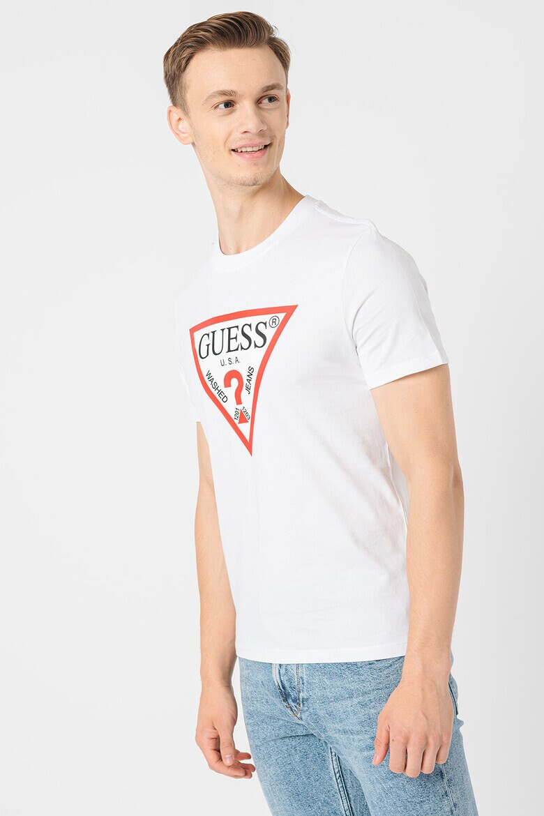 GUESS Тениска слим с лого - Pepit.bg