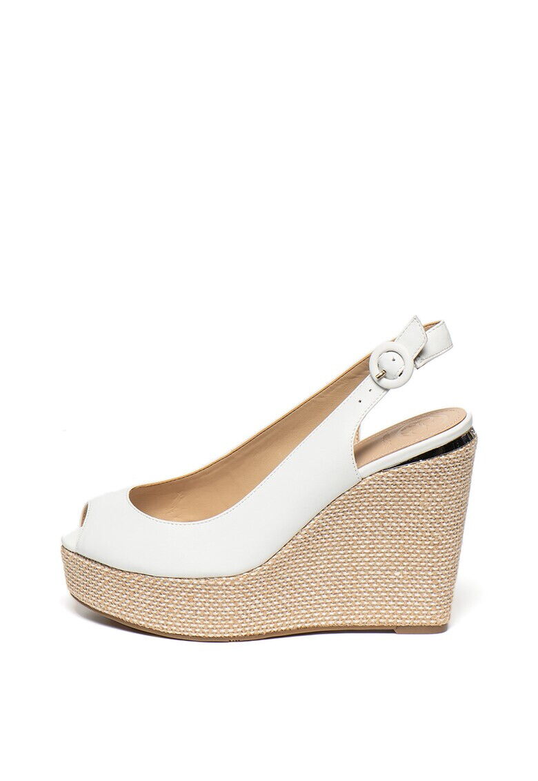 Guess Woman Кожени сандали - Pepit.bg