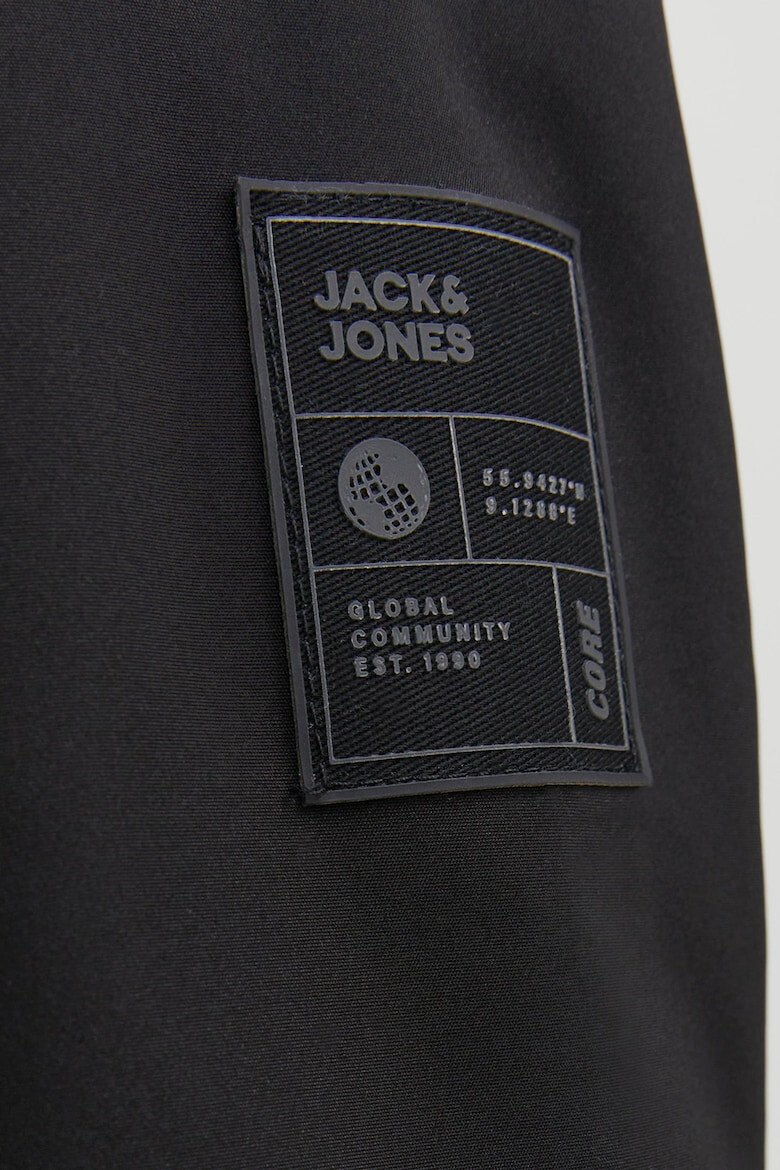 Jack  Jones Яке Axel с качулка и джобове с цип - Pepit.bg