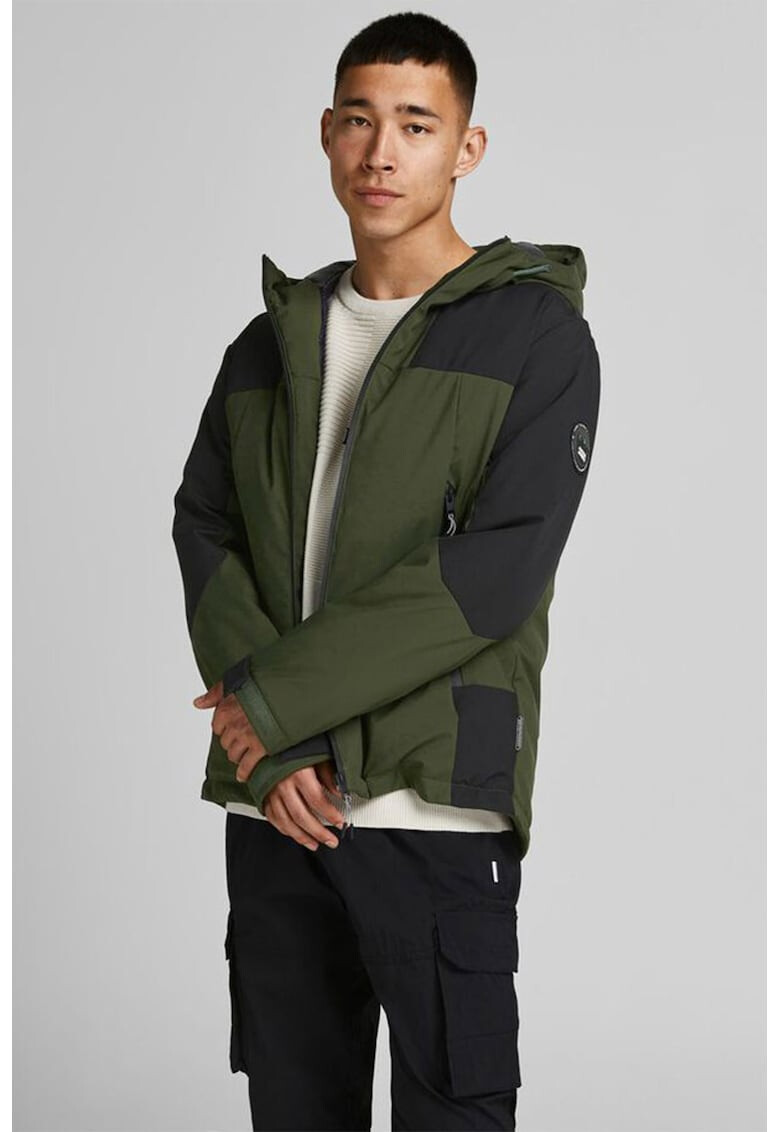 Jack&Jones Jack & Jones Непромокаемо леко подплатено зимно яке - Pepit.bg