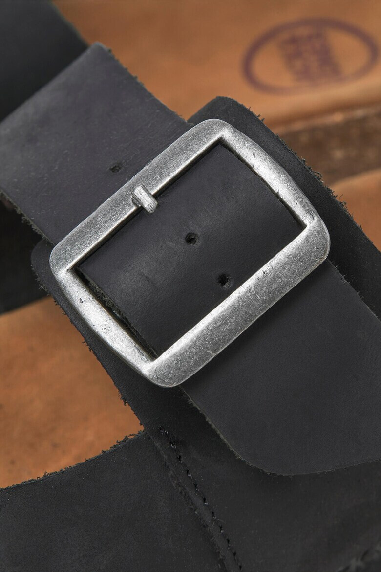 Jack & Jones Кожени чехли - Pepit.bg