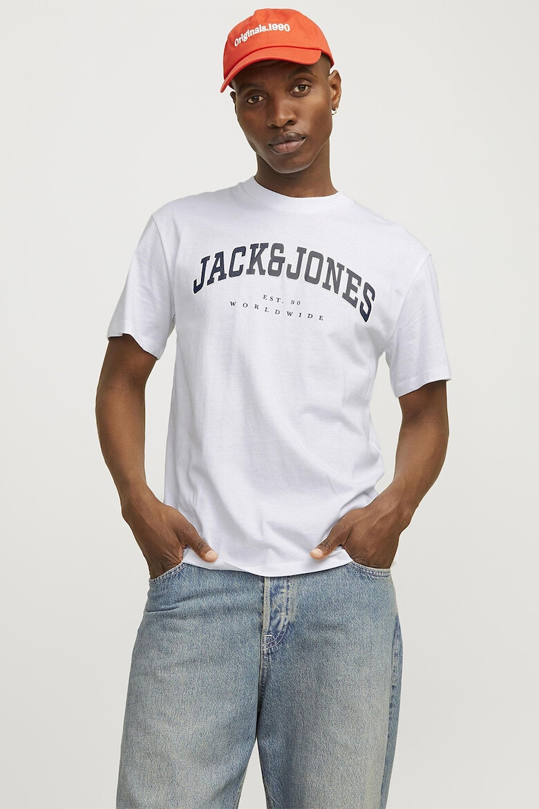 Jack & Jones Памучна тениска с овално деколте и лого - Pepit.bg