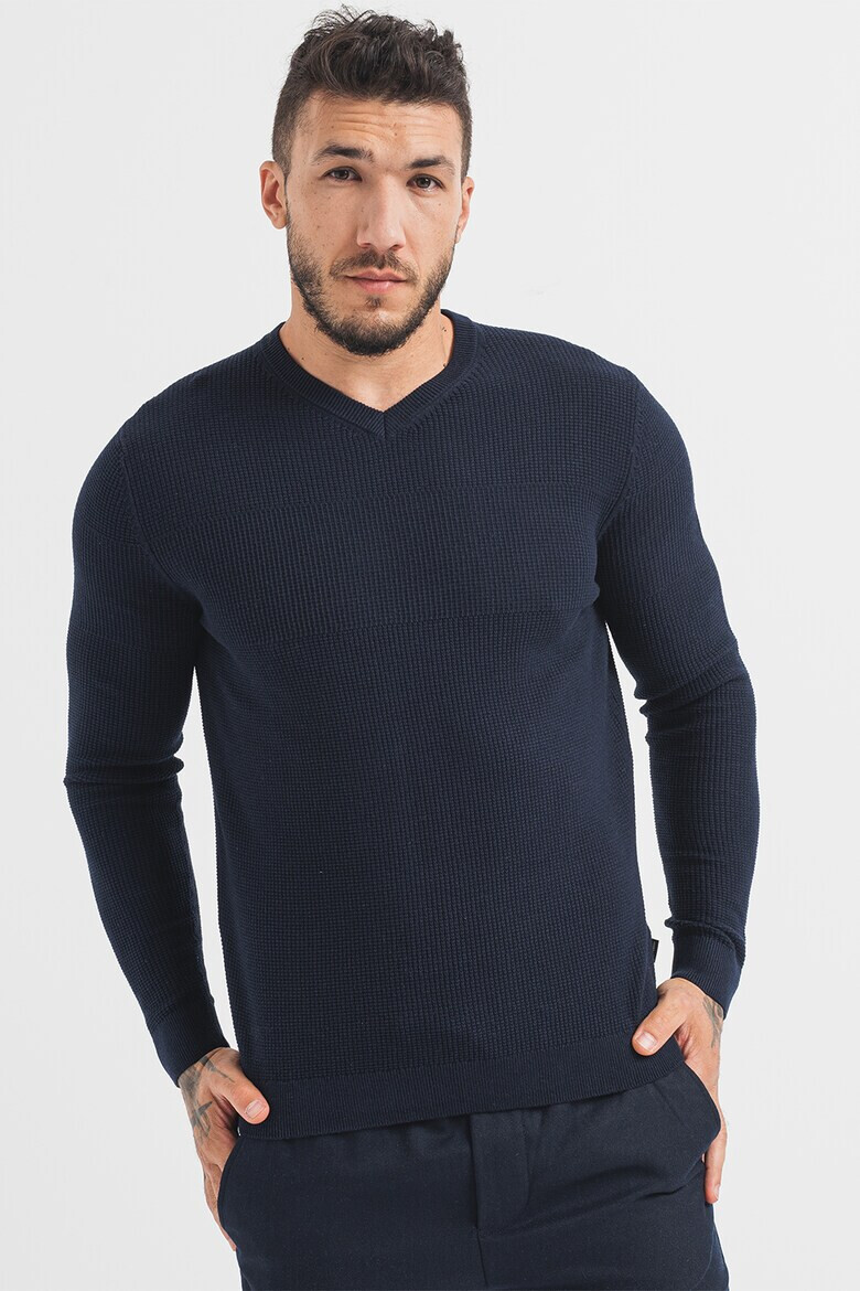 Jack & Jones Пуловер Arthur с шпиц - Pepit.bg