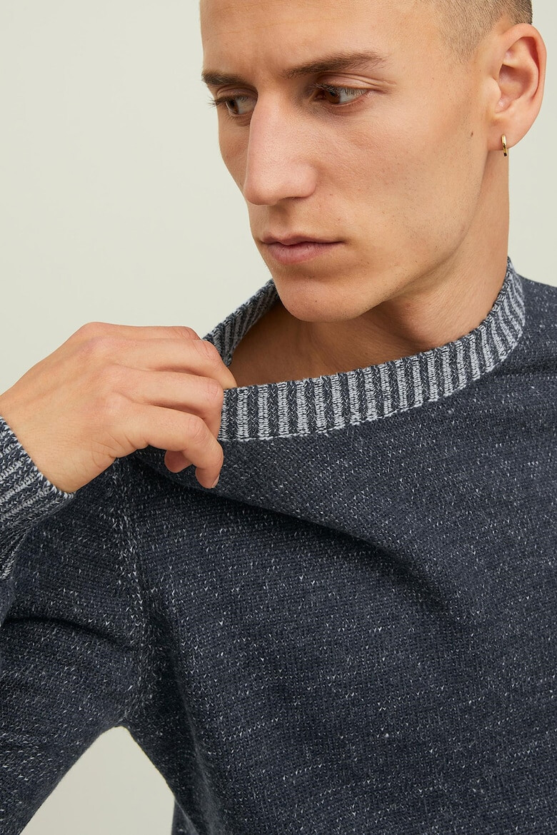 Jack & Jones Пуловер с овално деколте - Pepit.bg