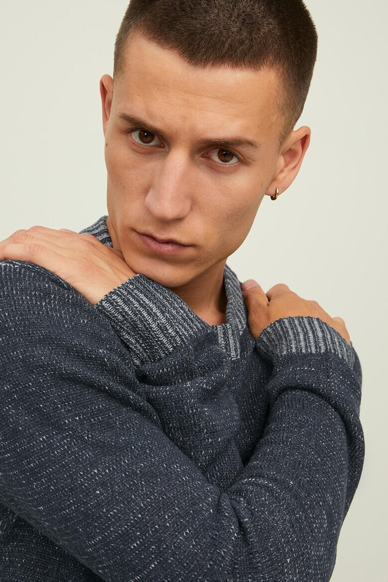 Jack & Jones Пуловер с овално деколте - Pepit.bg
