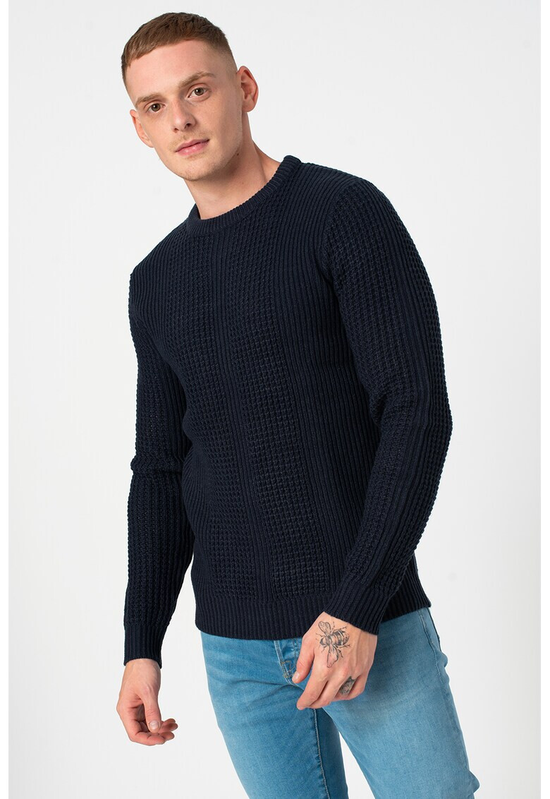 Jack&Jones Пуловер Stronger с овално деколте - Pepit.bg