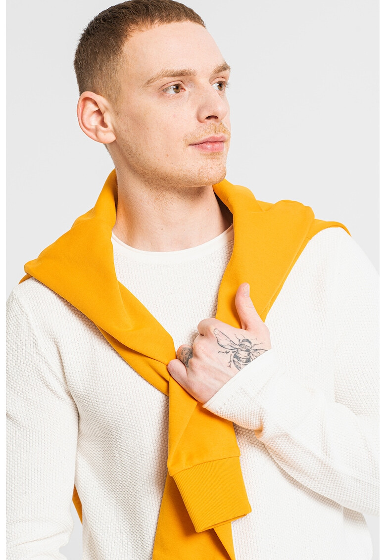 Jack & Jones Пуловер Sylvester с овално деколте - Pepit.bg