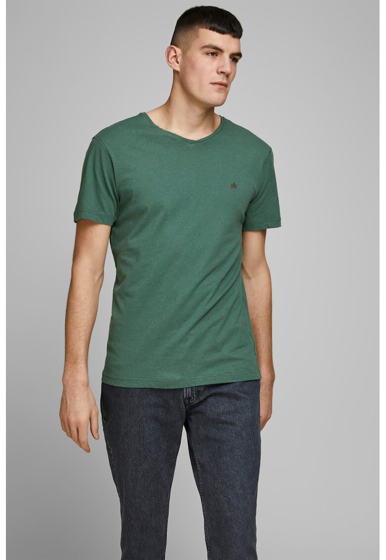 Jack&Jones Тениска Frank с шпиц деколте - Pepit.bg
