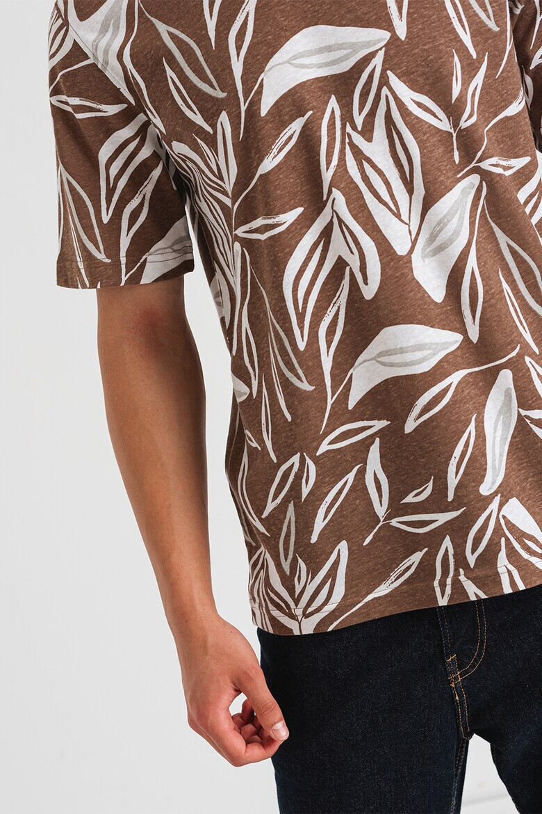 Jack  Jones Тениска Leaf с лен - Pepit.bg