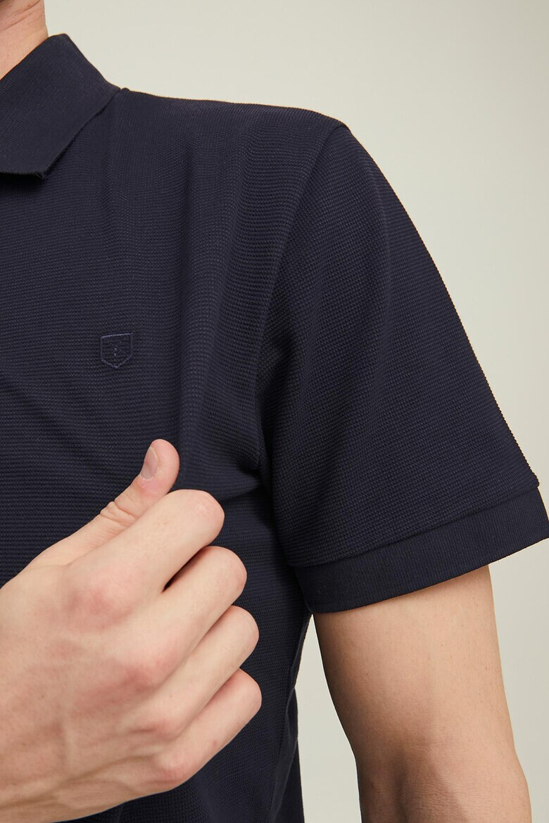 Jack & Jones Тениска Structure с яка и къс цип - Pepit.bg