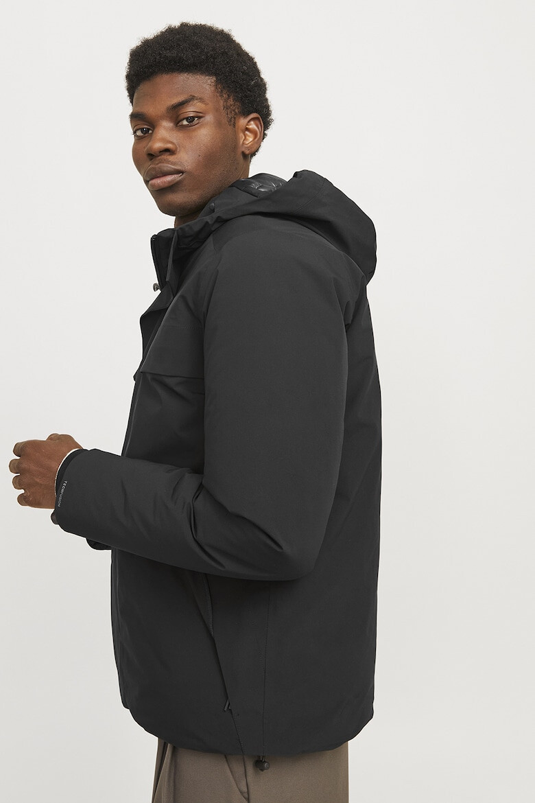 Jack  Jones Зимно яке Softshell с качулка - Pepit.bg