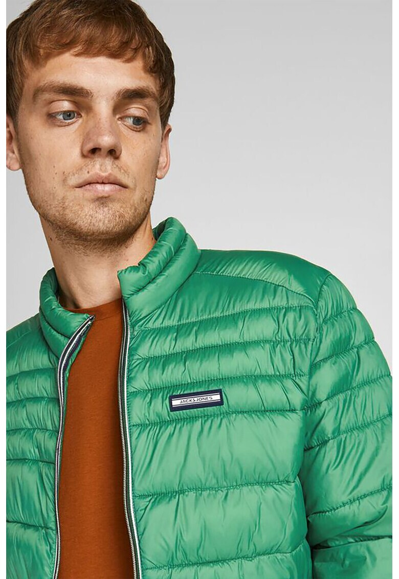 Jack & Jones Олекотено капитонирано зимно яке Eace - Pepit.bg