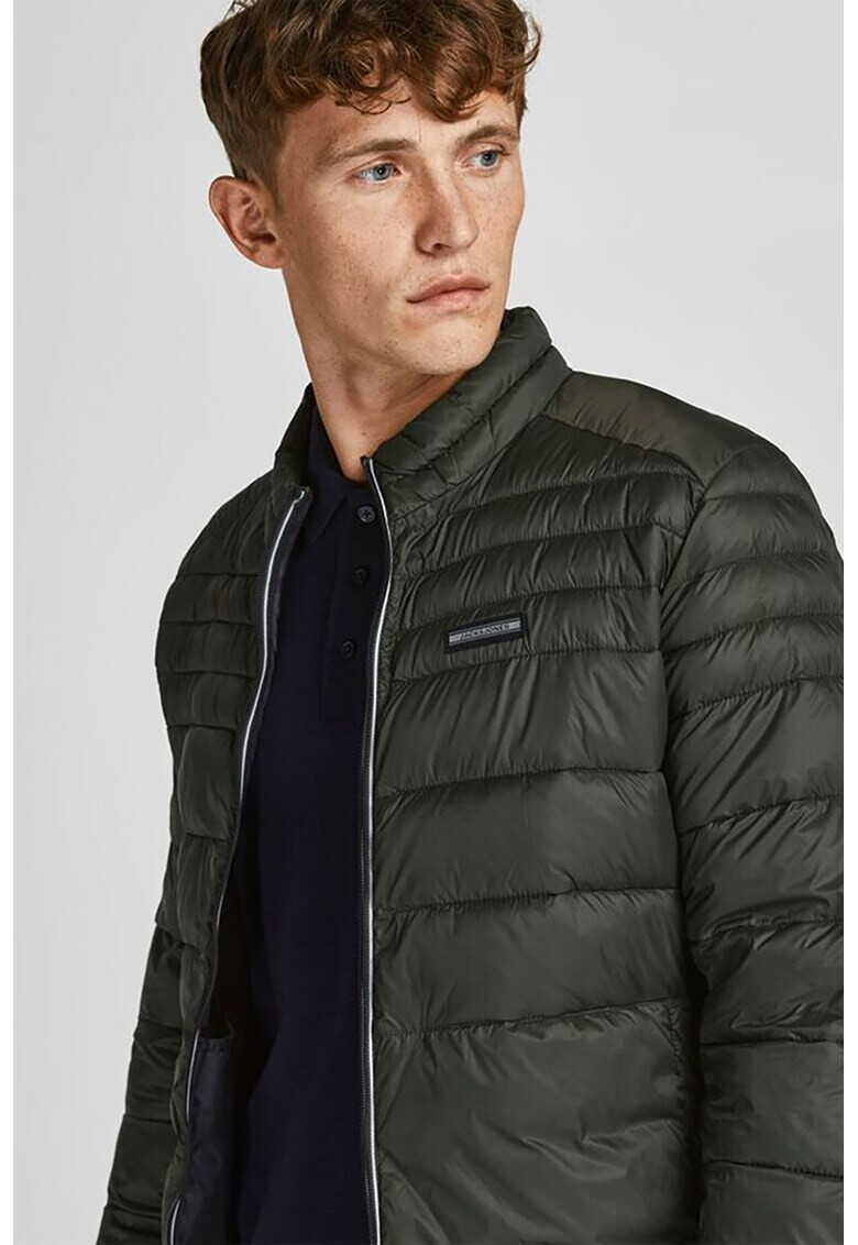 Jack & Jones Олекотено капитонирано зимно яке Eace - Pepit.bg