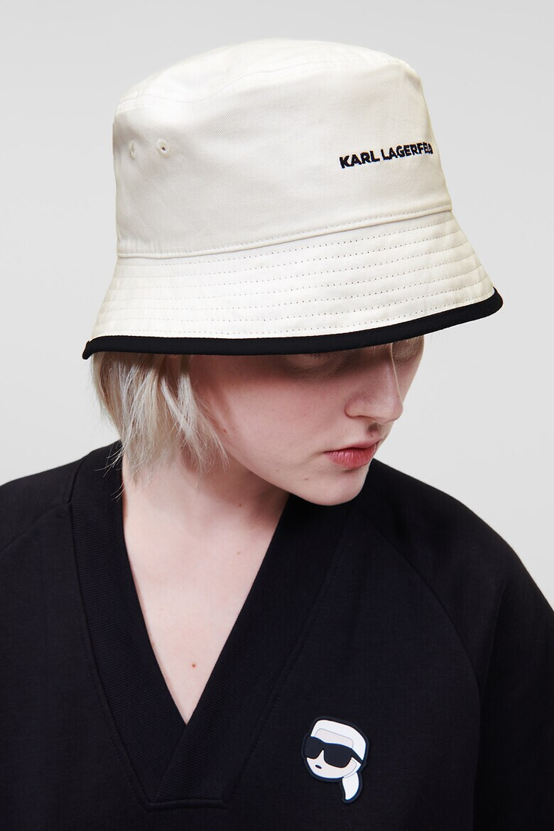 Karl Lagerfeld Двулицева шапка Ikonik - Pepit.bg