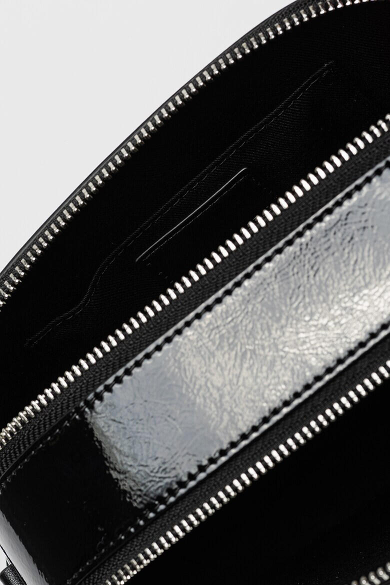 KARL LAGERFELD JEANS Овална чанта Essential - Pepit.bg