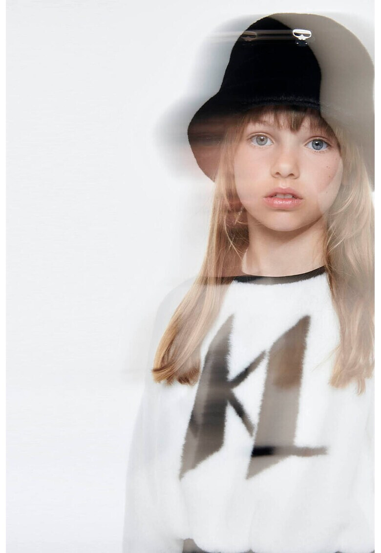 KARL LAGERFELD KIDS Шапка с еко пух - Pepit.bg