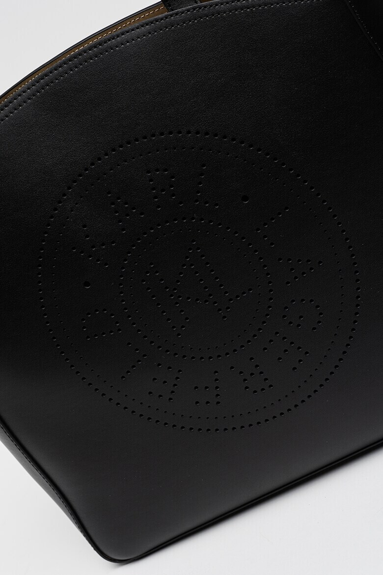 Karl Lagerfeld Кожена чанта Circle с перфорирано лого - Pepit.bg