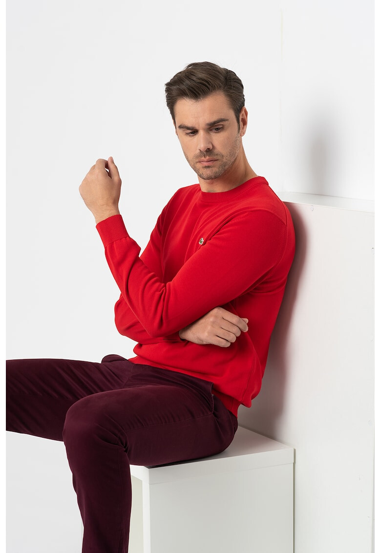 Lacoste Пуловер от органичен памук с овално деколте - Pepit.bg