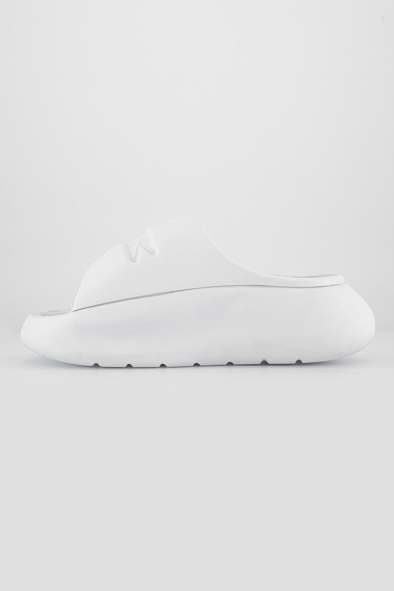 Lacoste Скосени чехли - Pepit.bg