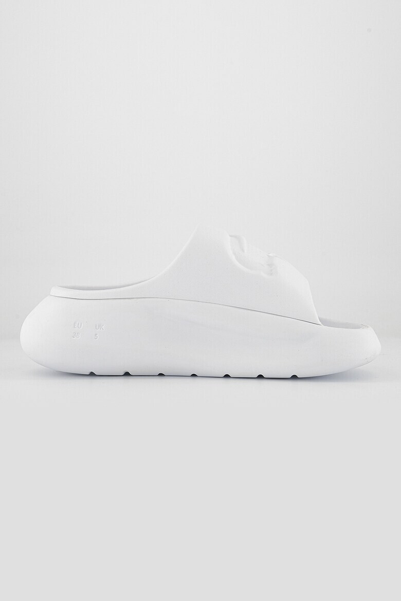 Lacoste Скосени чехли - Pepit.bg