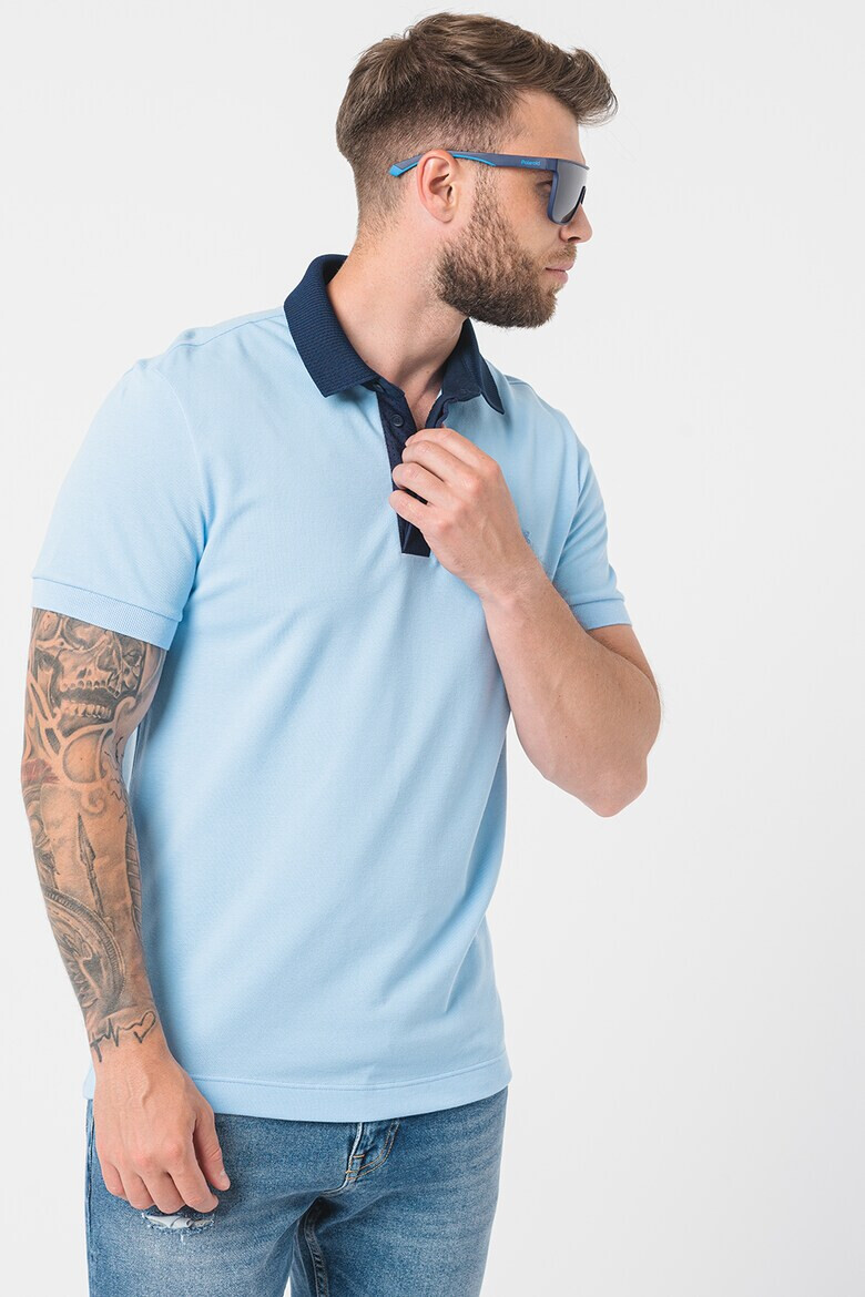 Lacoste Тениска с контрастна яка - Pepit.bg